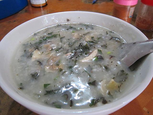 Bát cháo khá ngon và đầy đủ chất dinh dưỡng.