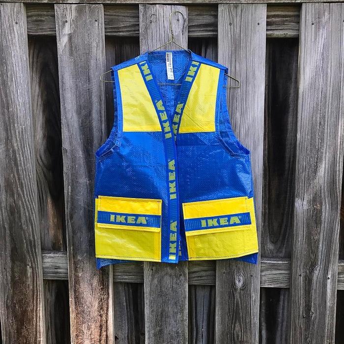 Biến túi xách nhựa thành set đồ thời trang thế này mới đúng chất