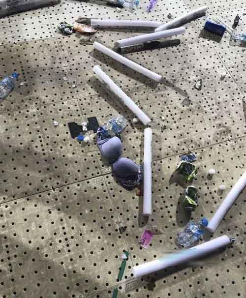 soc voi canh khan gia ngat xiu, roi noi y sau dem nhac o san my dinh hinh anh 8