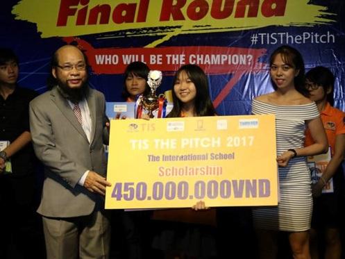 Nữ sinh được thưởng hơn 550 triệu nhờ ý tưởng chống xâm hại tình dục