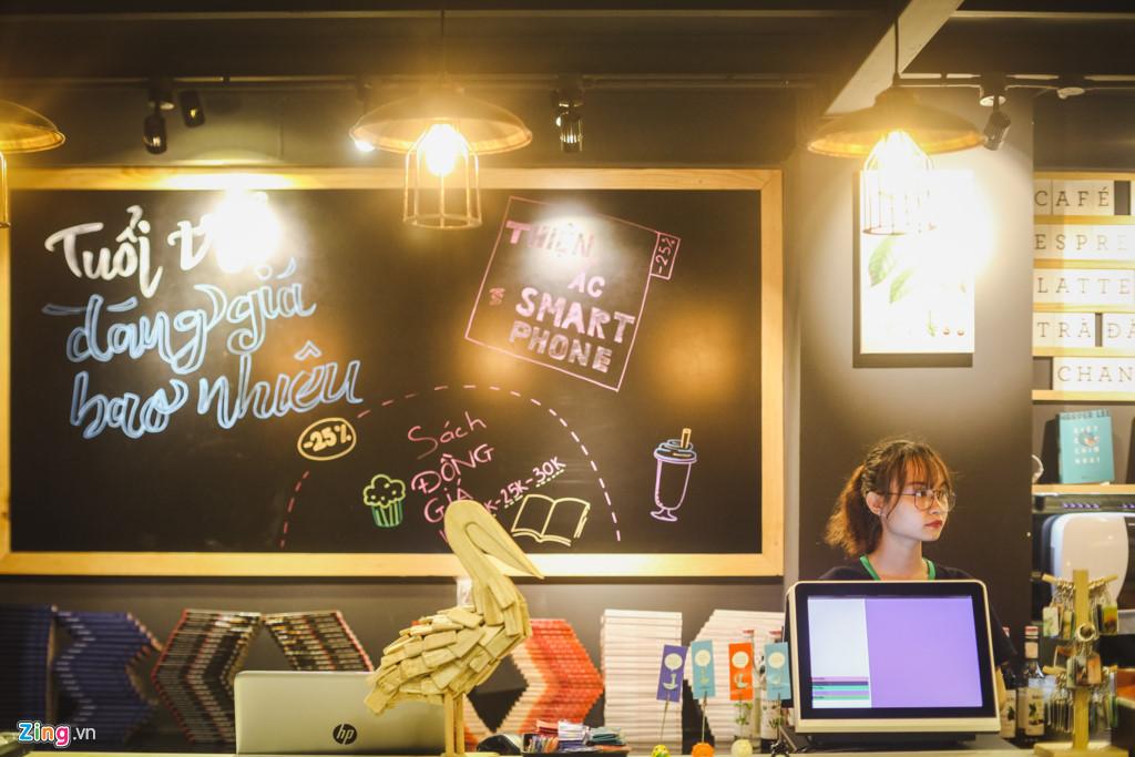Dia diem check-in song ao moi cua gioi tre Sai Gon hinh anh 8