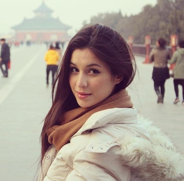 Sự nghiệp xuất sắc, cuộc sống viên mãn của mẹ 2 con xinh đẹp hot nhất những ngày qua - Ảnh 4.