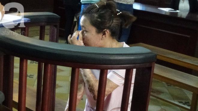 Bạn trai đòi chia tay, cô gái mua xăng về khóa cửa rồi thiêu sống cả hai - Ảnh 3.