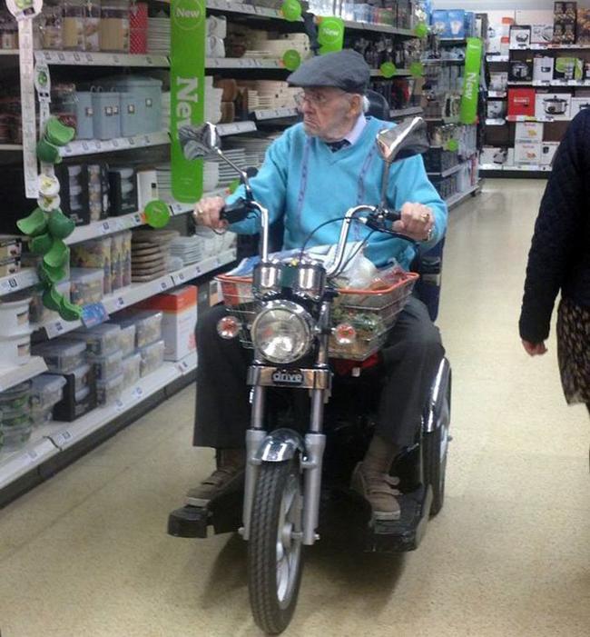 xem xong loat anh chi biet... "ngam cuoi" thoi! hinh anh 3