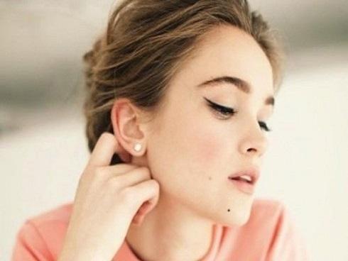 Xem đặc điểm này trên cơ thể phụ nữ tiết lộ may rủi về tài lộc suốt cả cuộc đời