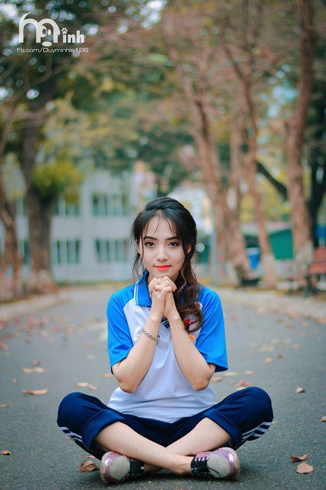 Nhan sắc không phải dạng vừa đâu của nữ sinh Bách Khoa đang gây sốt MXH - Ảnh 6.