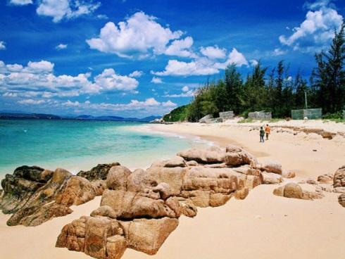 Những thiên đường biển xanh 'giấu mặt' cách Sài Gòn không xa