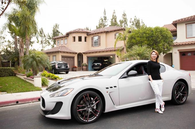 clip: ca si thanh thao tiet lo cuoc song voi nha dep, xe sang o my hinh anh 9