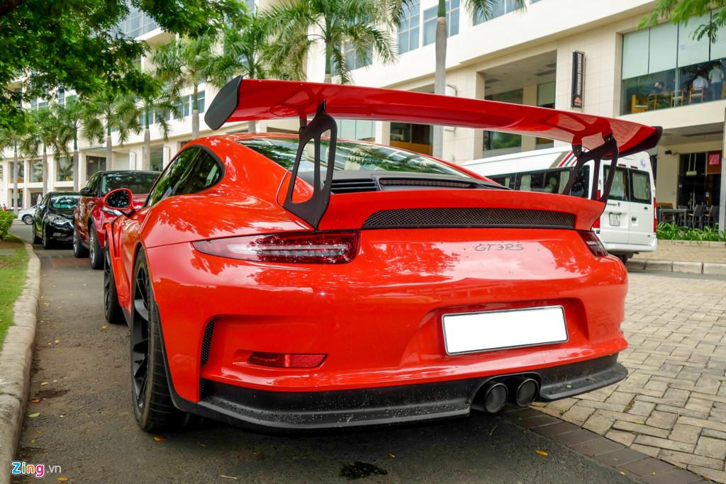 Cuong Do La tu tay rua sieu xe Porsche 911 GT3 moi tau hinh anh 2