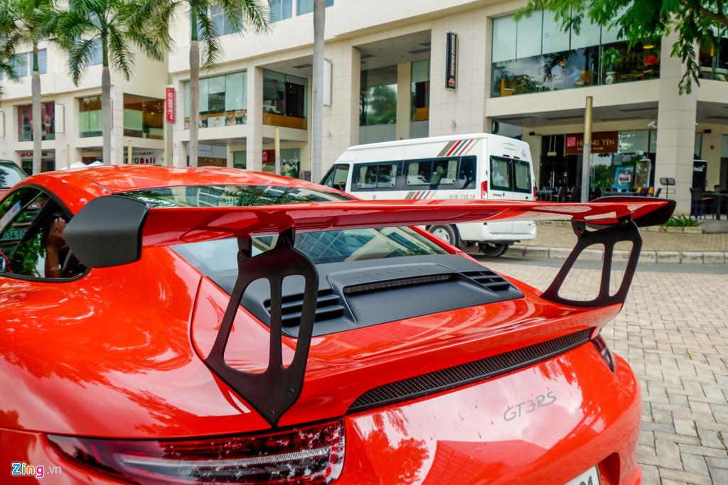 Cuong Do La tu tay rua sieu xe Porsche 911 GT3 moi tau hinh anh 7
