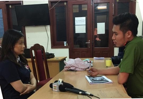 Người phụ nữ xưng nhà báo, lăng mạ CSGT nhận sai và xin lỗi - Ảnh 1.