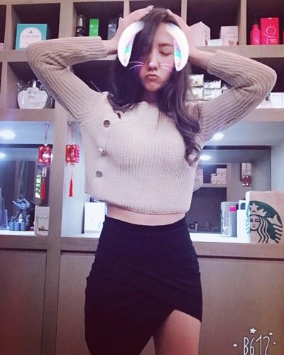 nu chinh tri gia dai loan 28 tuoi tao dang