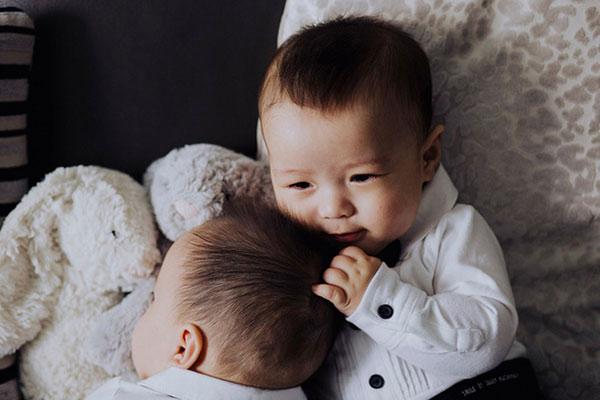 me bim sua duoc trieu chi em viet than tuong hoa ra tung lam dam cuoi lan 2 vi con - 5