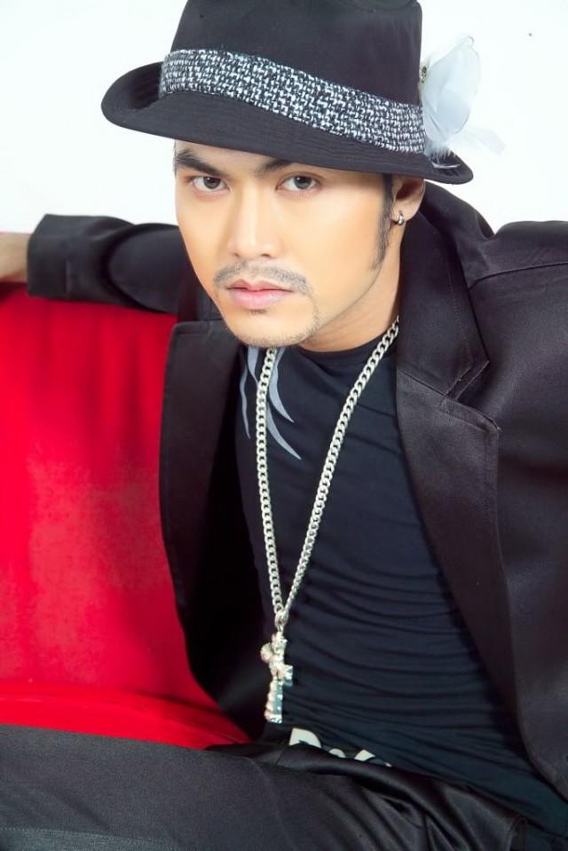 nhom-axn-ngay-ay-bay-gio-5