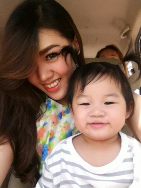 thay giao cuoi duoc co hoc tro kem 24 tuoi, dep nhu hot girl khien ai cung ghen ti - 9