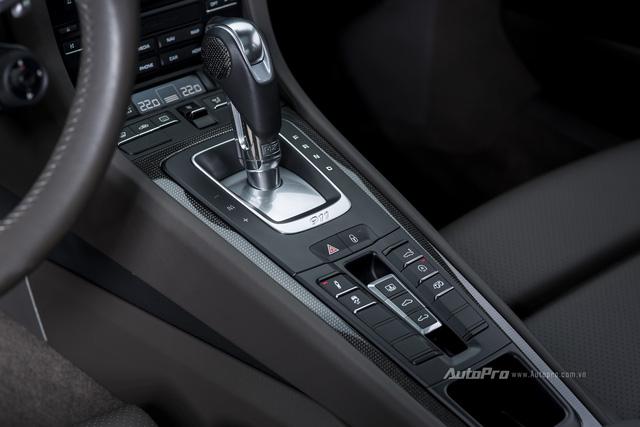 Porsche 911 Carrera giá 8,2 tỉ tại Việt Nam có gì hấp dẫn - Ảnh 12.