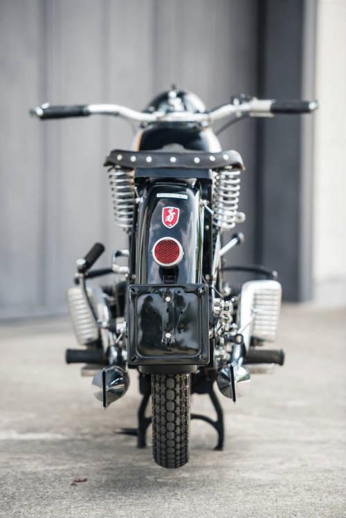 ngam xe co zundapp k800 gia 888 trieu dong hinh anh 6