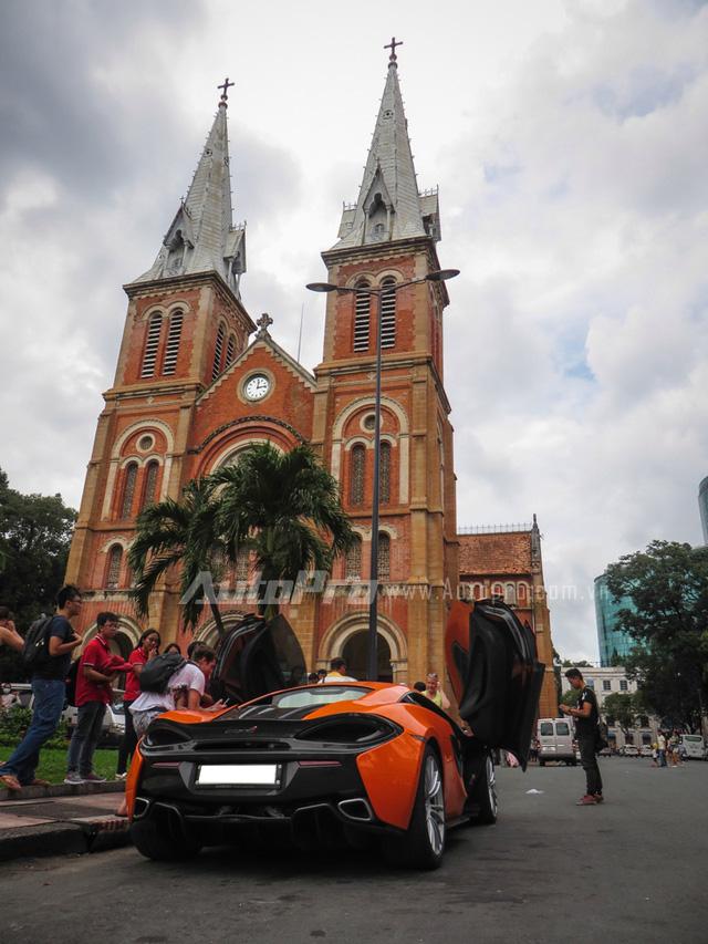 McLaren 570S màu cam độc nhất Việt Nam bị công an bắt giữ liên quan đến ma túy - Ảnh 4.