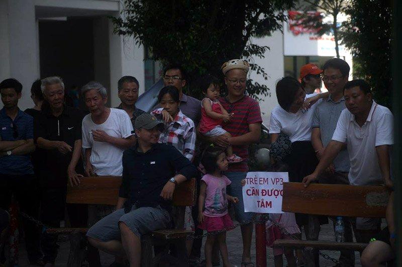 mất nước, cắt nước, nắng nóng, khu đô thị Linh Đàm, Hà Nội