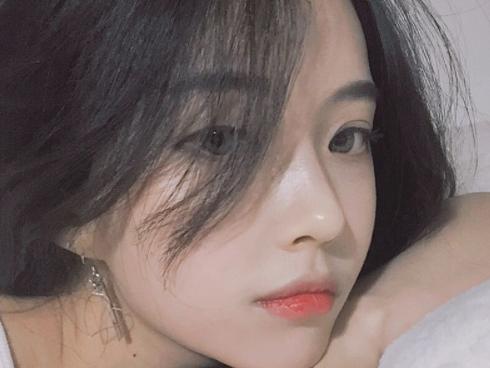 Cô nàng Hàn Quốc xinh đến nỗi khiến người ta thốt lên: Cô tiên là có thật!