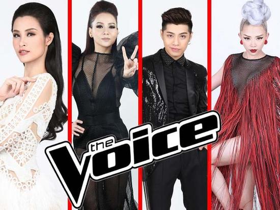 Dàn huấn luyện viên và top 4 chiêu đãi khán giả loạt hit mới trong chung kết 'The Voice'