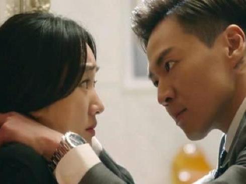 Lời thú nhận của chồng đêm tân hôn khiến tôi lặng người