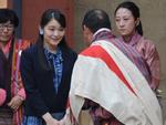 Công chúa Nhật Bản duyên dáng trong trang phục kimono ở Bhutan