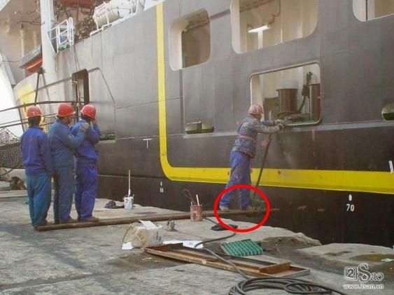 phu-nu-song-lau-hon-dan-ong10