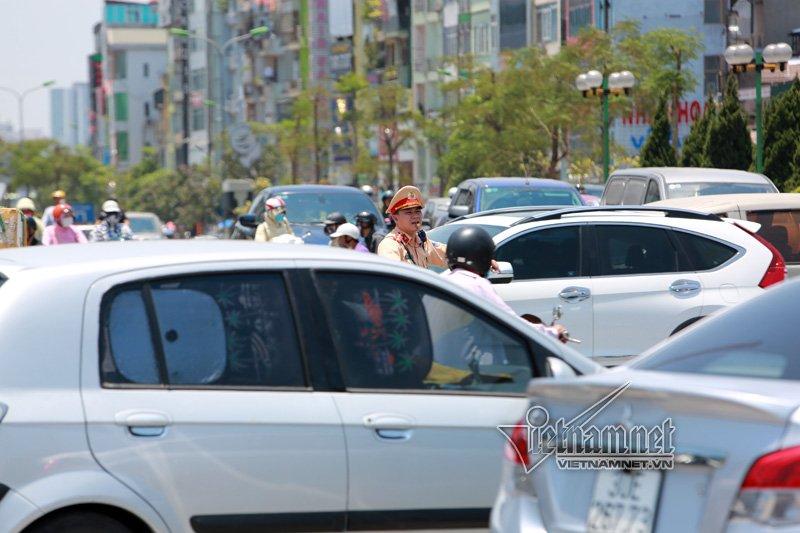 bong-hong-csgt-trong-chao-lua-ha-noi8