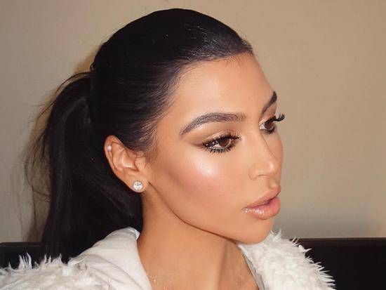 Đây không phải là Kim và Kylie nhưng ai cũng tưởng đó là họ!