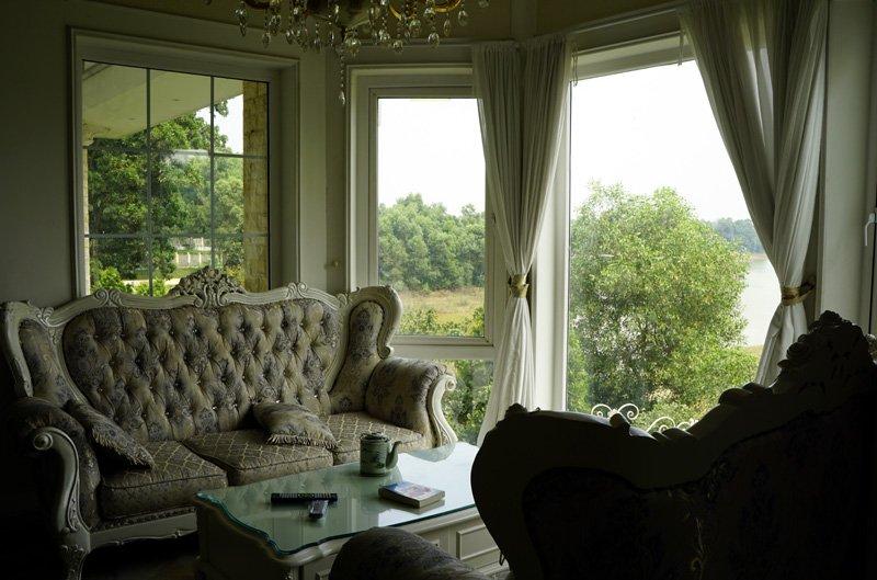 Biệt thự trong phim Người phán xử - 11