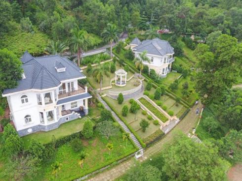 Cư dân mạng vẫn chưa hạ nhiệt bàn tán về căn biệt thự gỗ rao bán giá... 55 tỷ đồng-13