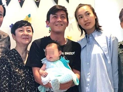 Trần Quán Hy lần đầu chia sẻ hình ảnh 'con gái rượu' của anh và bạn gái người mẫu Victoria's Secret-5