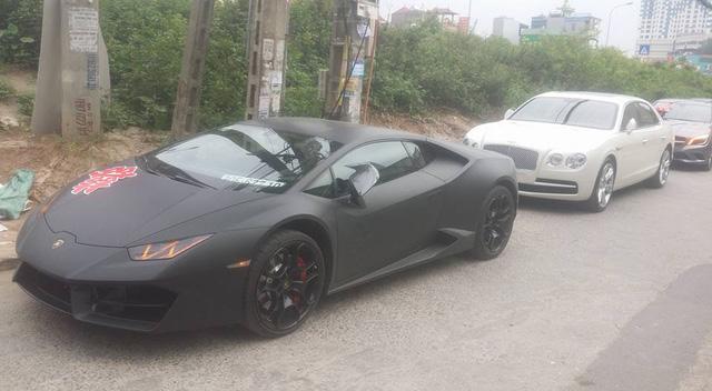 thieu-gia-ha-noi-so-huu-bo-doi-lamborghini-huracan-lp580-2-va-ferrari-488-gtb3