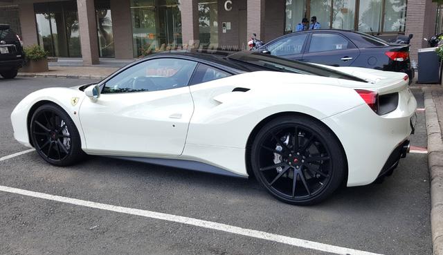 thieu-gia-ha-noi-so-huu-bo-doi-lamborghini-huracan-lp580-2-va-ferrari-488-gtb4