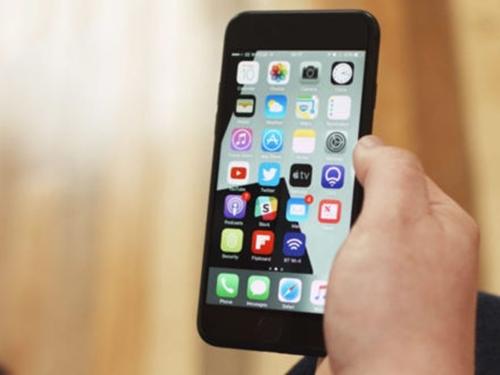 iPhone 8 xuất hiện thông qua bộ Apple AR Kit