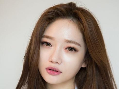 Tóc thẳng mượt vĩnh viễn không cần phải ra tiệm nhờ hỗn hợp chanh và nước cốt dừa