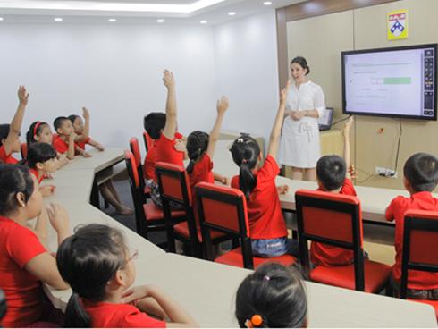 Học tiếng Anh khác biệt ở Apax English