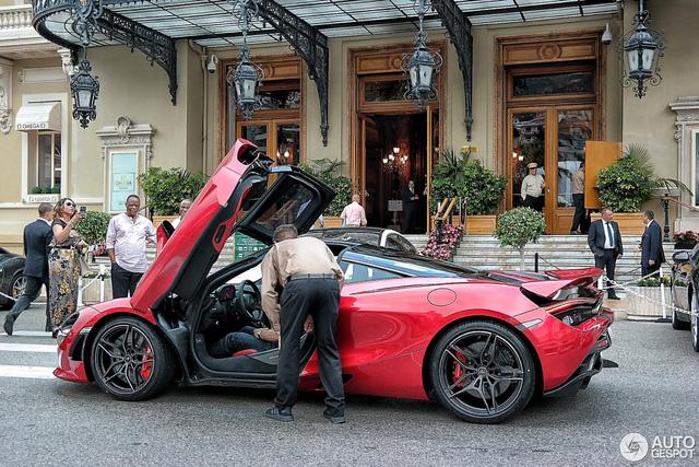 mclaren-720s-dau-tien-xuat-hien-tai-thien-duong-sieu-xe2