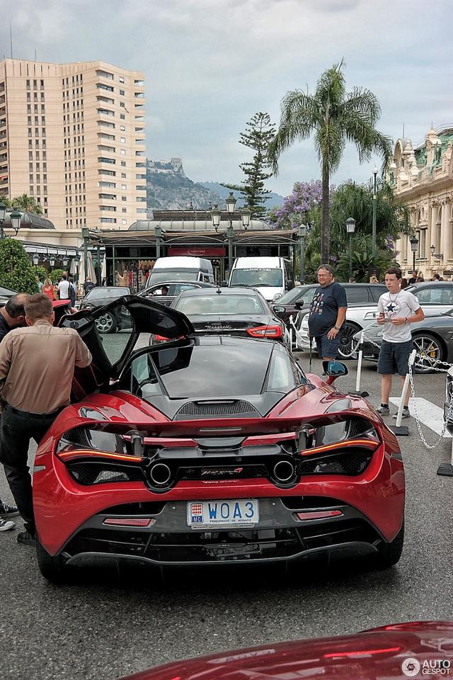 mclaren-720s-dau-tien-xuat-hien-tai-thien-duong-sieu-xe5