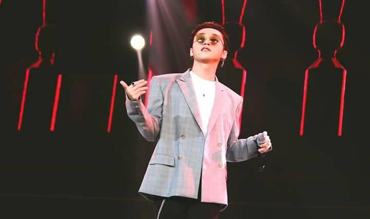 Phong cách thời trang sơn tùng MTP -4