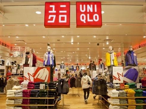 HOT: Uniqlo về Việt Nam, tín đồ thời trang vui sướng khi đủ bộ ba 'siêu nhân'