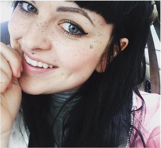 Mốt xăm tàn nhang đáng yêu trên mặt đang khiến phái đẹp thế giới điên đảo-6