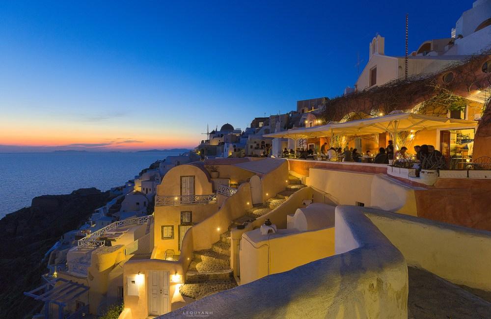 Du lịch: Ngắm hoàng hôn ở đảo thiên thần Santorini