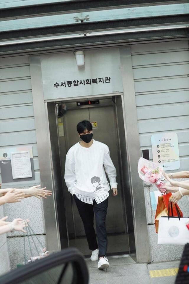 Thời trang sao Hàn - Lee Min Ho-3