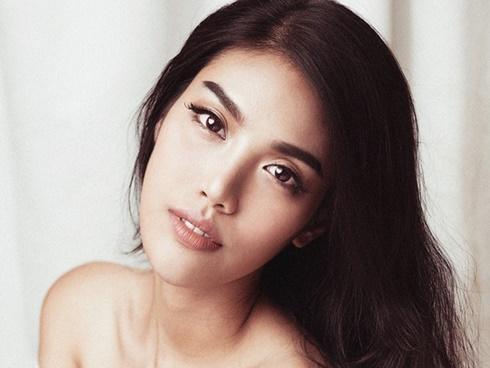 Quizz: Bóc mác khối hàng hiệu 'khủng' của siêu mẫu Lan Khuê