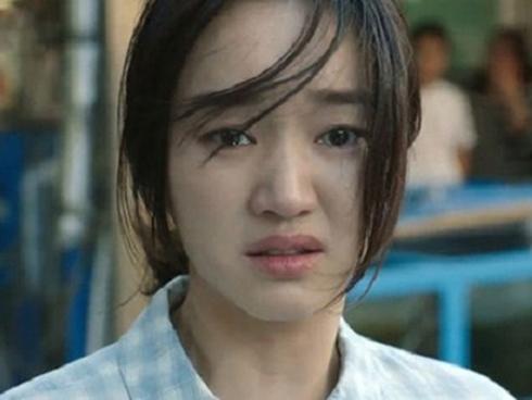 Yêu nhau 8 năm trời, cuối cùng tôi mất người yêu và cả sự nghiệp vì một chiêu của người phụ nữ kia