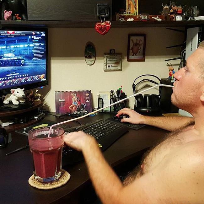 nhung-ke-nang-su-luoi-bieng-len-mot-tam-cao-moi7