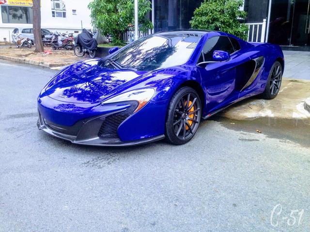 cuong-do-la-cam-lai-sieu-xe-mclaren-650s-spider-cua-minh-nhua1