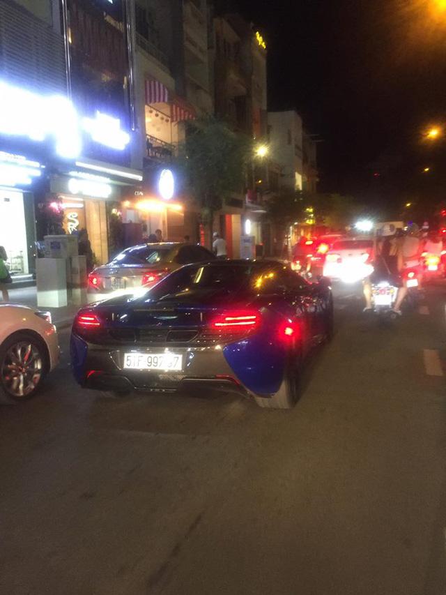 cuong-do-la-cam-lai-sieu-xe-mclaren-650s-spider-cua-minh-nhua3